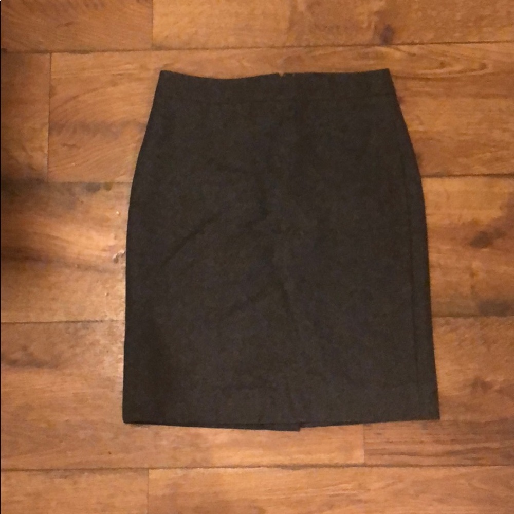 J Crew wool pencil skirt. Size 00